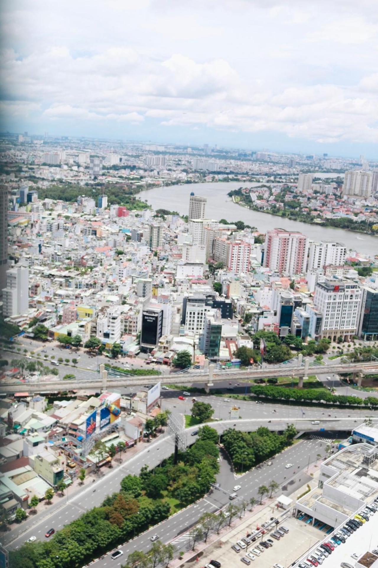 Căn hộ Vinhomes Park - Skyland Ho Dich Vu
